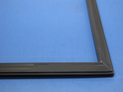 УПЛОТНИТЕЛЬ ДВЕРИ